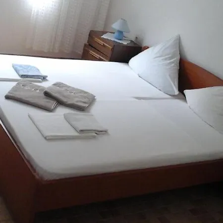 Apartamento And Katja - Two Bedroom With Terrace Mlini